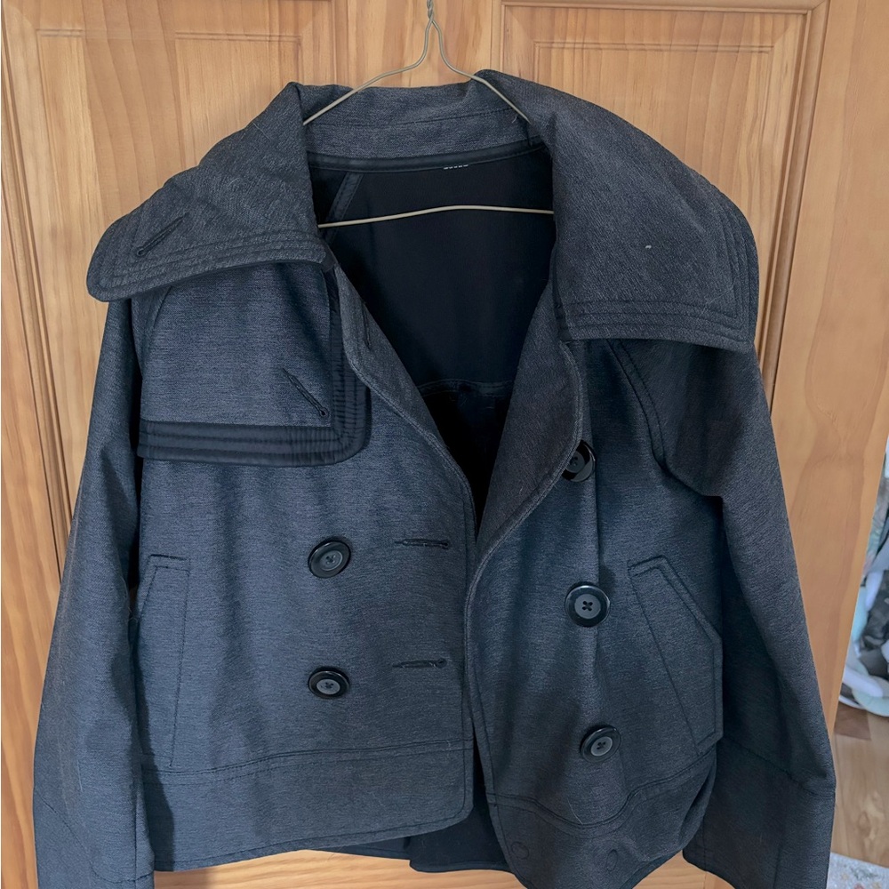 Women’s Lululemon Coco soft shell jacket